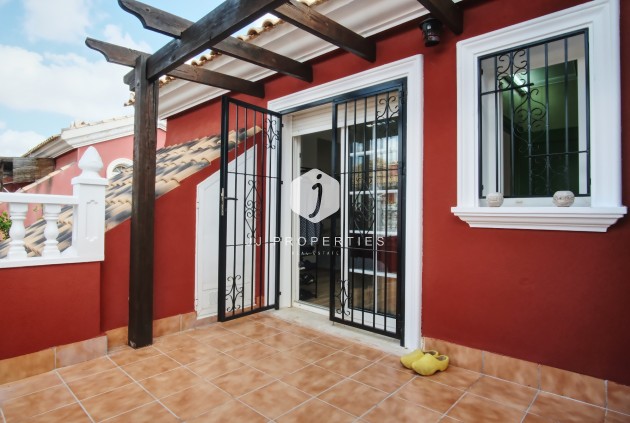 Tweedehands - Chalet -
Orihuela Costa - Costa Blanca