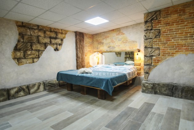 Tweedehands - Chalet -
Orihuela Costa - Costa Blanca