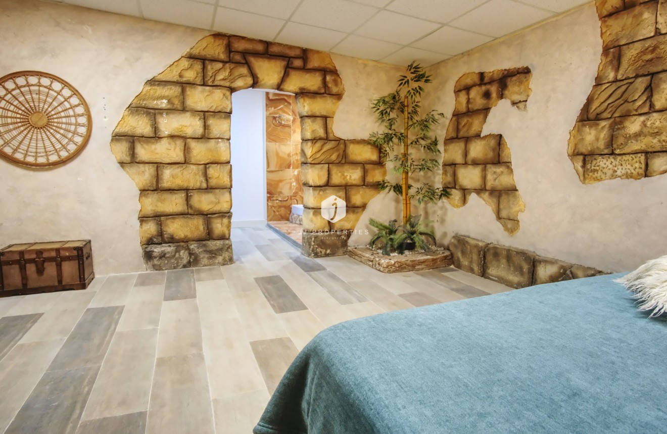 Tweedehands - Chalet -
Orihuela Costa - Costa Blanca