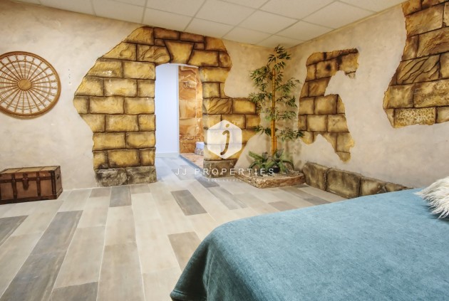 Tweedehands - Chalet -
Orihuela Costa - Costa Blanca