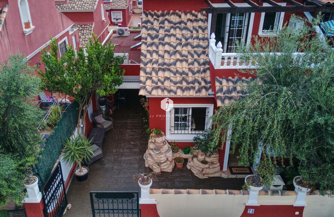 Tweedehands - Chalet -
Orihuela Costa - Costa Blanca