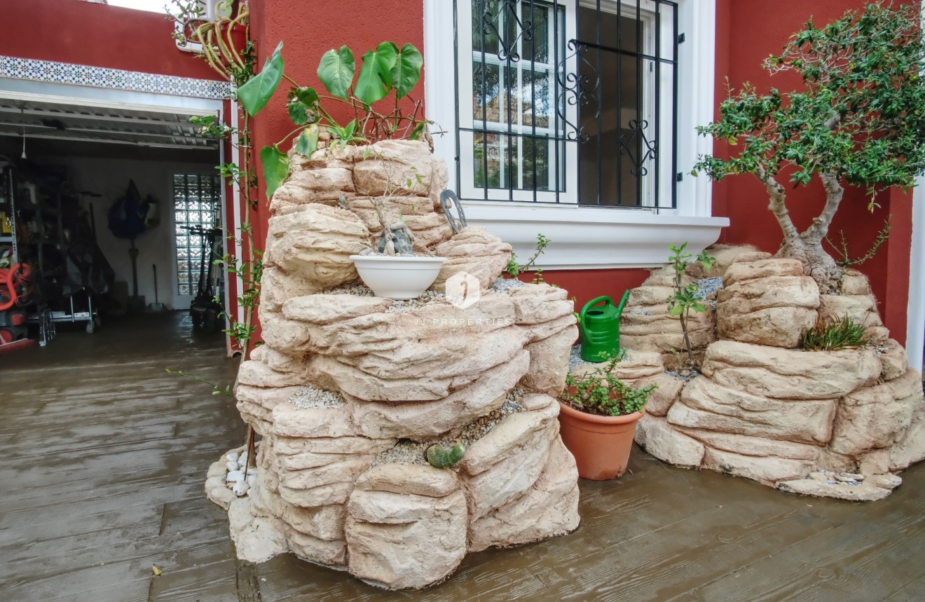 Tweedehands - Chalet -
Orihuela Costa - Costa Blanca