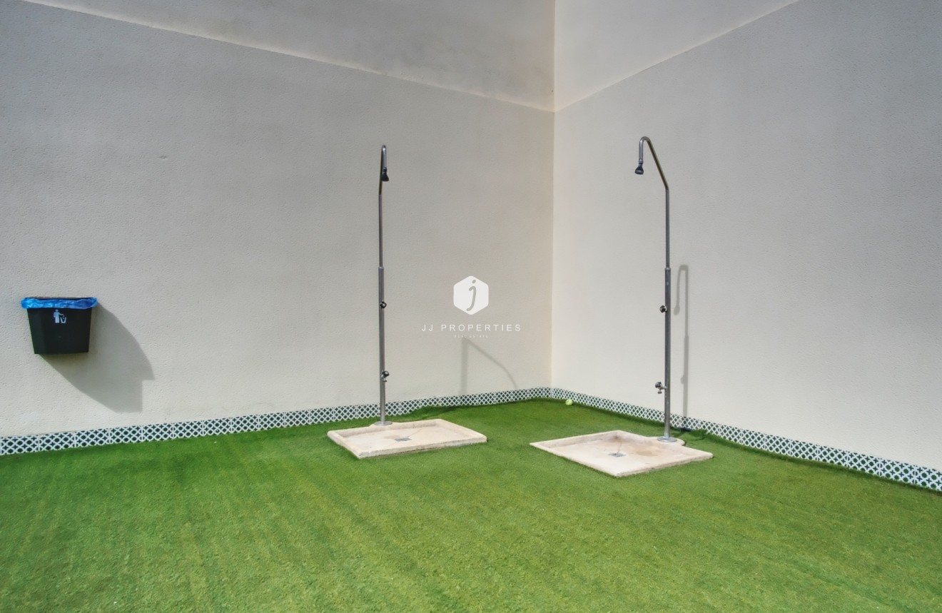 Tweedehands - Chalet -
Orihuela Costa - Costa Blanca