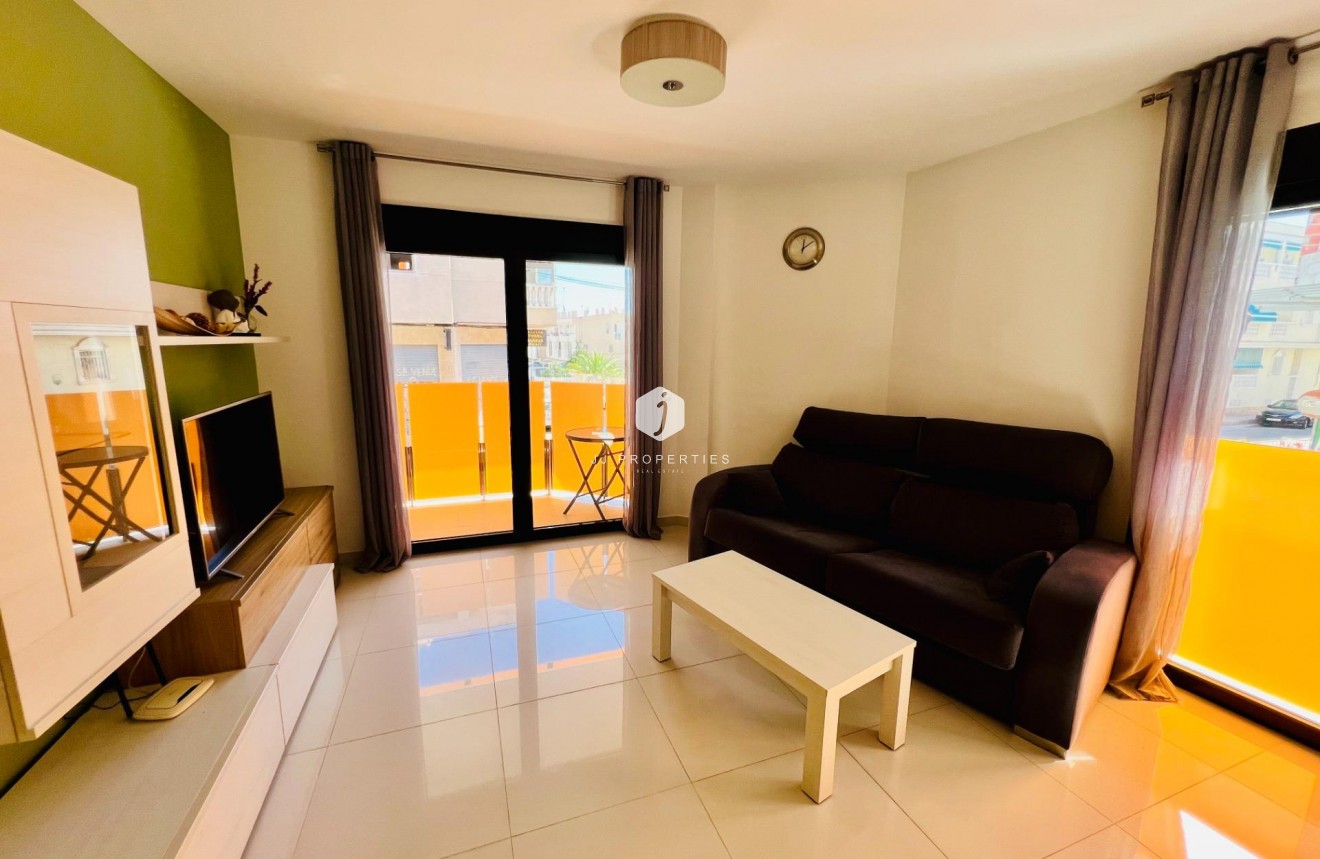 Tweedehands - Appartement / flat -
Torrevieja - Playa del Cura