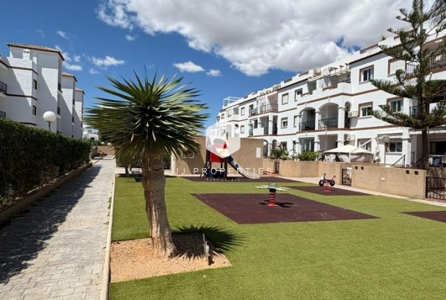 Tweedehands - Appartement / flat -
Orihuela Costa - Costa Blanca