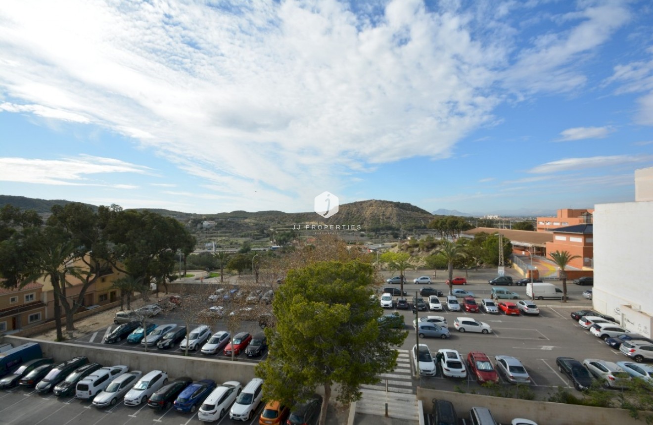 Tweedehands - Penthouse -
Guardamar del Segura - Costa Blanca