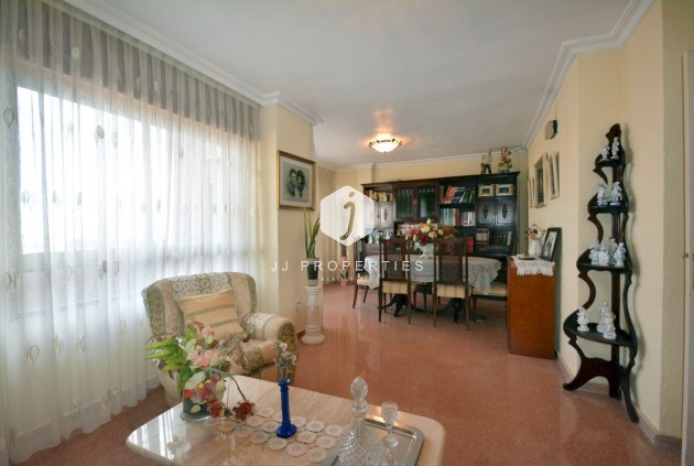 Tweedehands - Penthouse -
Guardamar del Segura - Costa Blanca