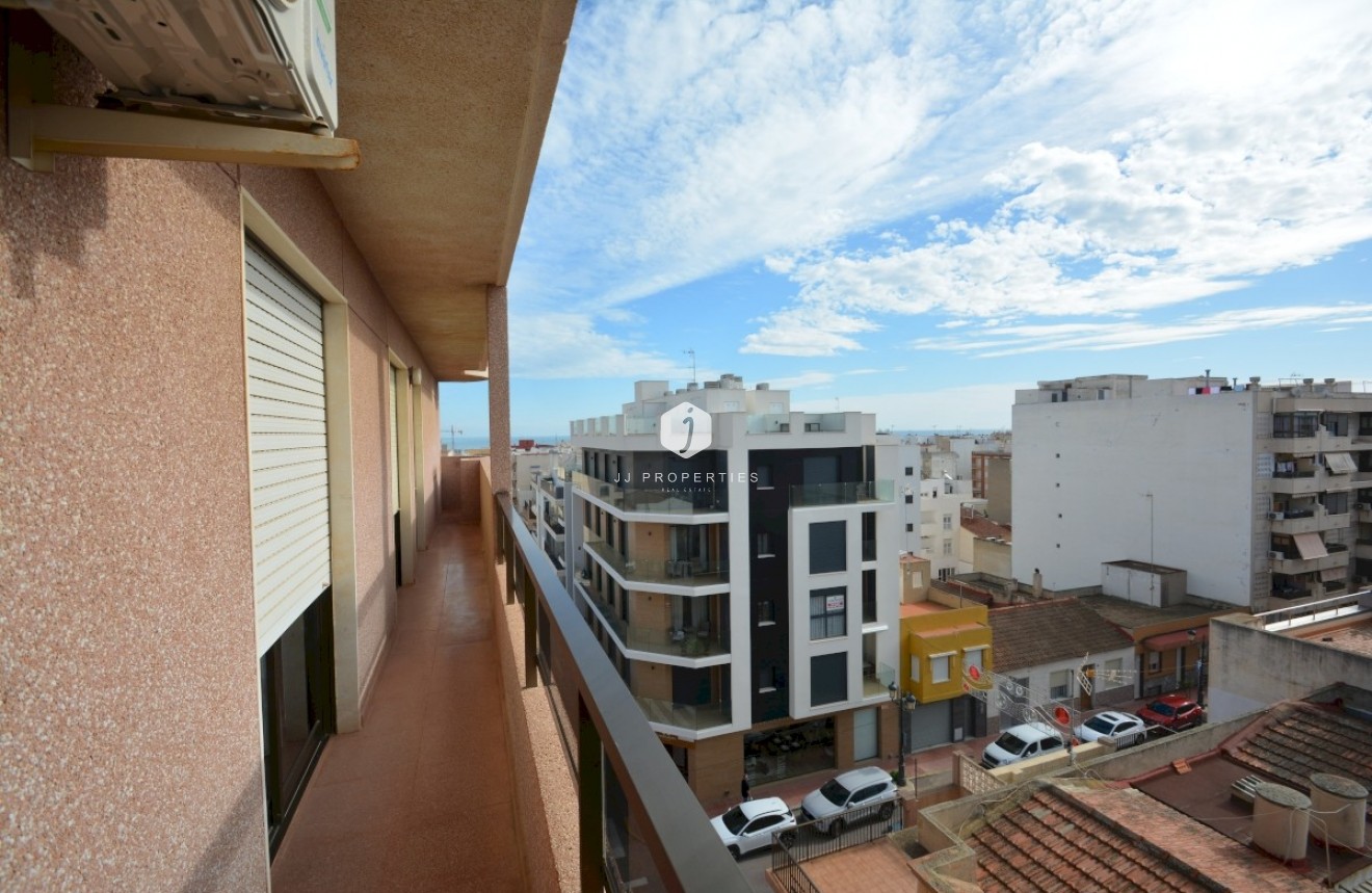 Tweedehands - Penthouse -
Guardamar del Segura - Costa Blanca