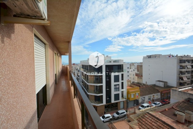 Tweedehands - Penthouse -
Guardamar del Segura - Costa Blanca