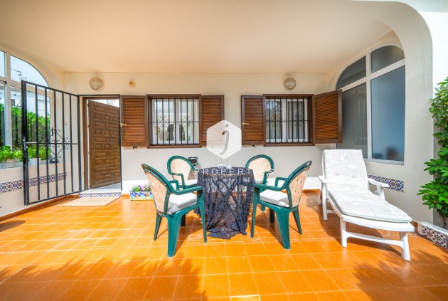 Tweedehands - Bungalow -
Torrevieja - La Mata