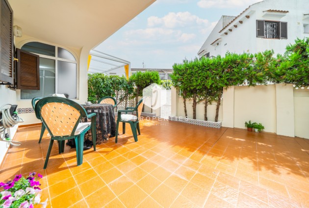 Tweedehands - Bungalow -
Torrevieja - La Mata