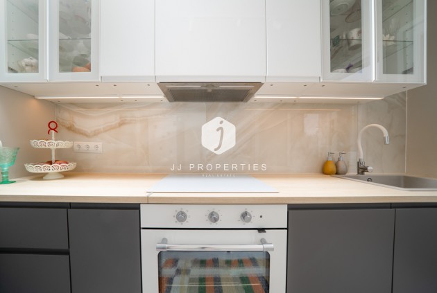 Tweedehands - Bungalow -
Torrevieja - La Mata