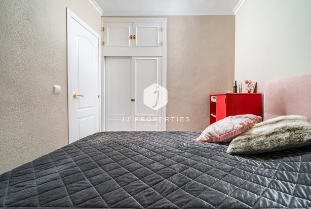 Tweedehands - Bungalow -
Torrevieja - La Mata