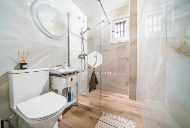 Tweedehands - Bungalow -
Torrevieja - La Mata