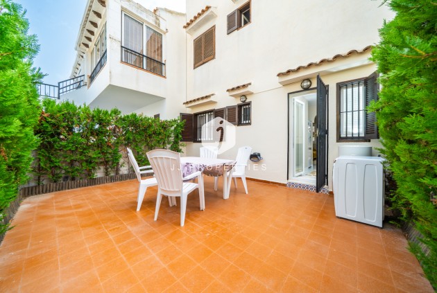 Tweedehands - Bungalow -
Torrevieja - La Mata