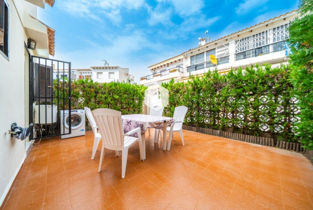 Tweedehands - Bungalow -
Torrevieja - La Mata