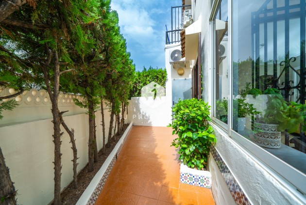 Tweedehands - Bungalow -
Torrevieja - La Mata