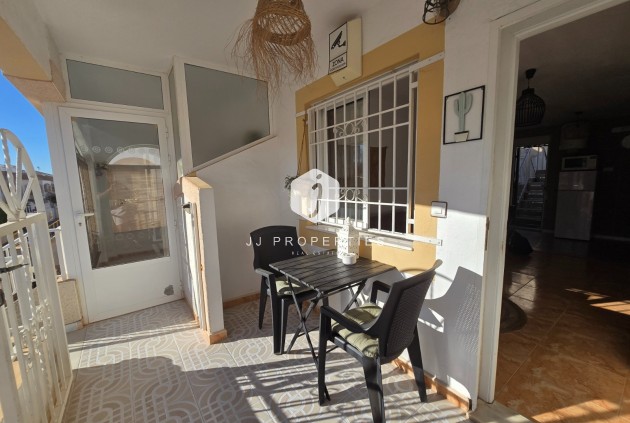 Tweedehands - Appartement / flat -
Torrevieja - Costa Blanca