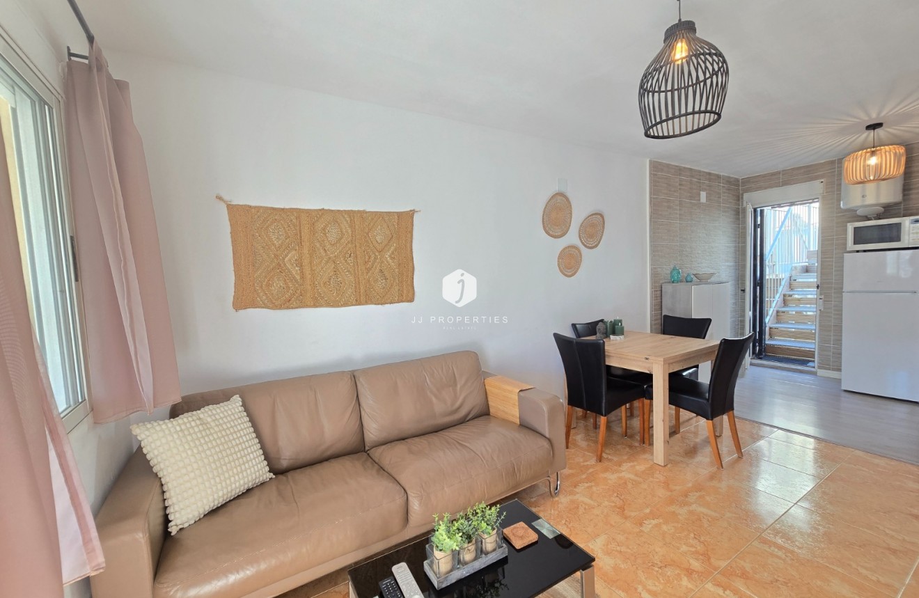 Tweedehands - Appartement / flat -
Torrevieja - Costa Blanca