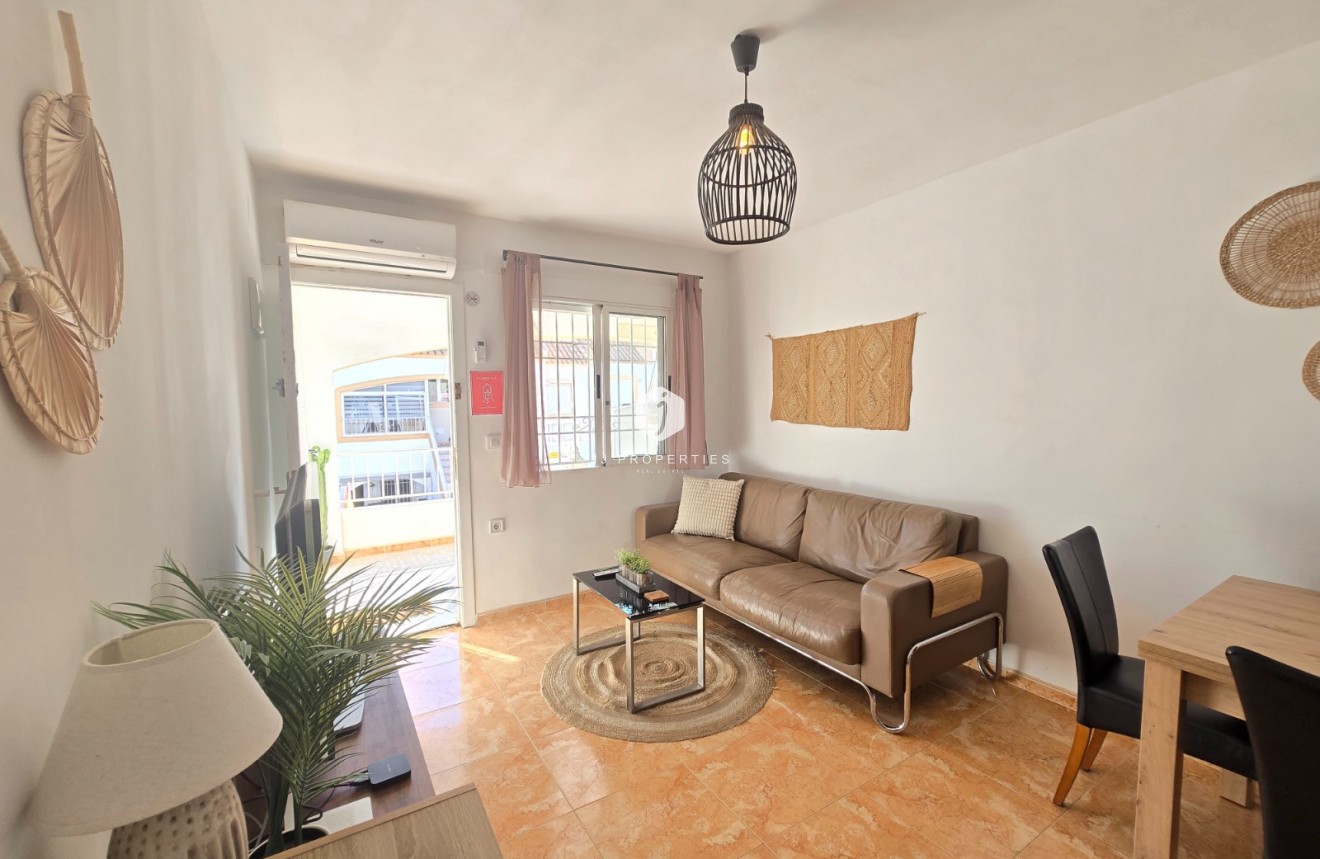 Tweedehands - Appartement / flat -
Torrevieja - Costa Blanca