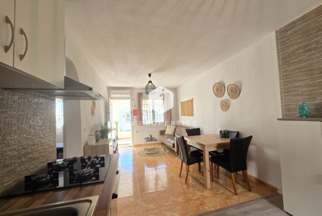 Tweedehands - Appartement / flat -
Torrevieja - Costa Blanca