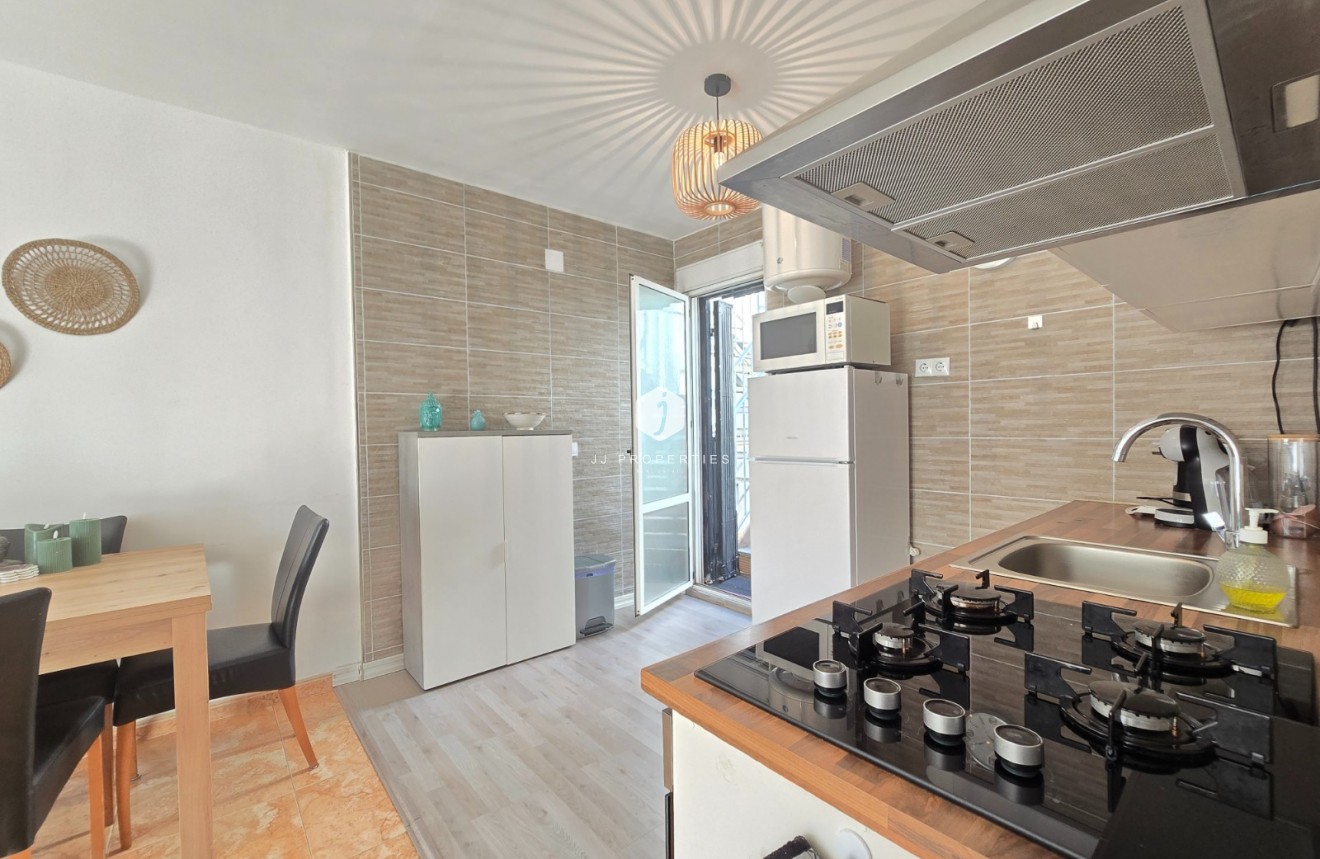 Tweedehands - Appartement / flat -
Torrevieja - Costa Blanca