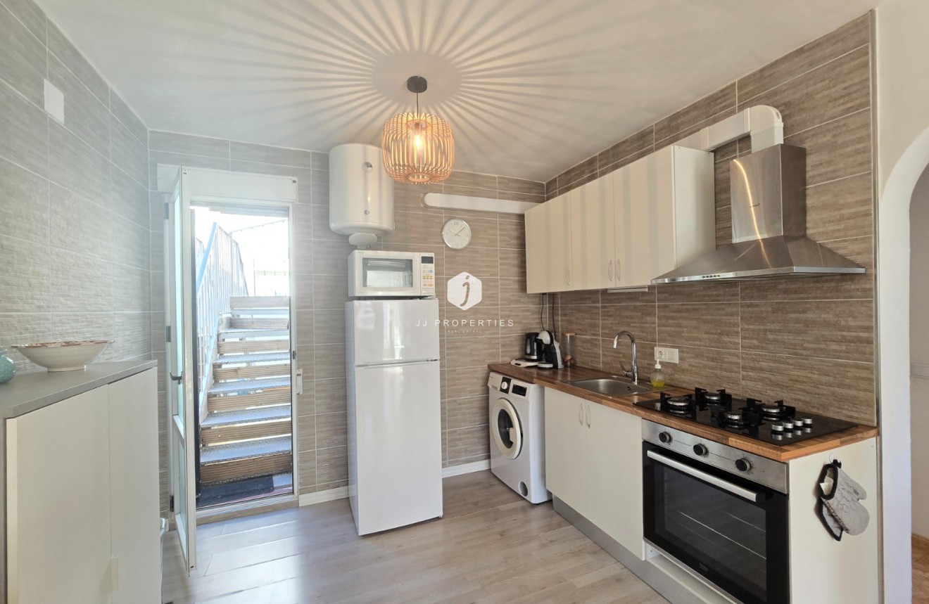 Tweedehands - Appartement / flat -
Torrevieja - Costa Blanca