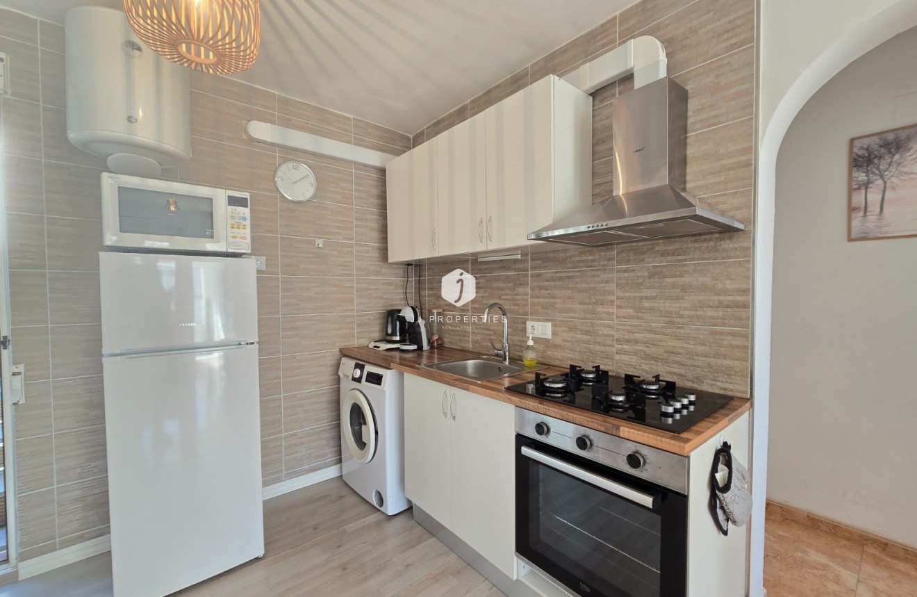 Tweedehands - Appartement / flat -
Torrevieja - Costa Blanca