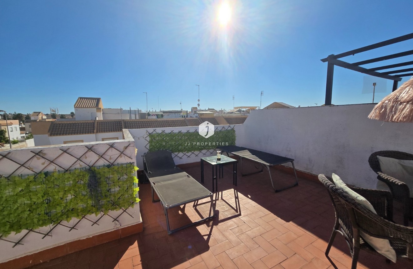 Tweedehands - Appartement / flat -
Torrevieja - Costa Blanca