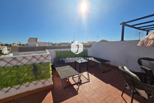 Tweedehands - Appartement / flat -
Torrevieja - Costa Blanca