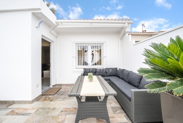 Tweedehands - Bungalow -
Torrevieja - Torretas