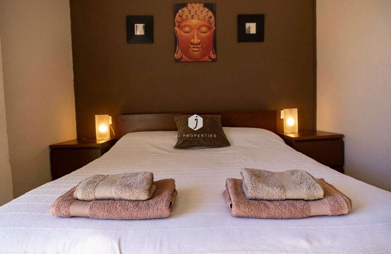 Z drugiej ręki - Mieszkanie w bloku -
Punta Prima - Costa Blanca