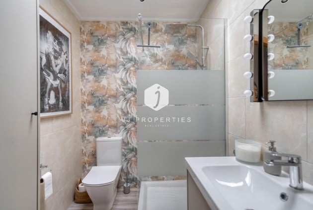 Tweedehands - duplex -
Los Balcones - Costa Blanca