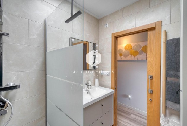 Tweedehands - duplex -
Los Balcones - Costa Blanca