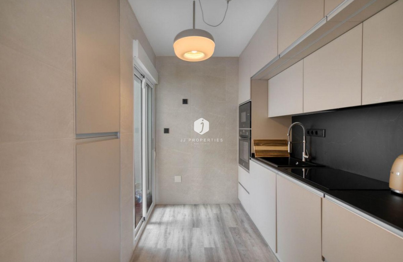 Tweedehands - duplex -
Los Balcones - Costa Blanca