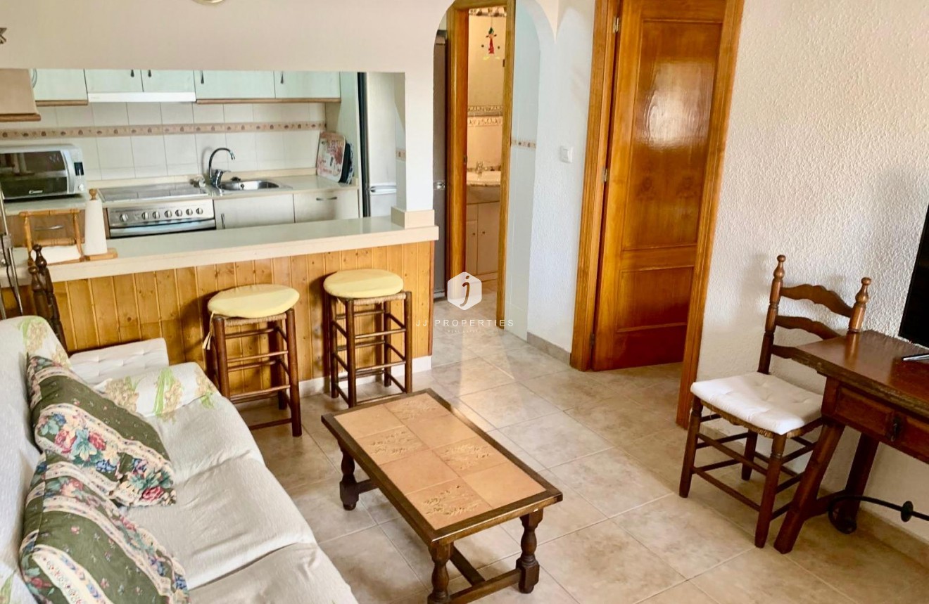 Tweedehands - Appartement / flat -
Torrevieja - La Mata