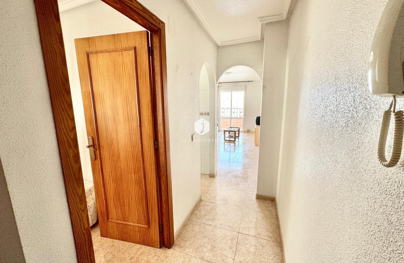 Tweedehands - Penthouse -
Torrevieja - El molino