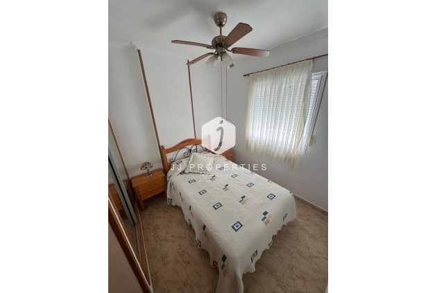 Tweedehands - Appartement / flat -
Torrevieja - Habaneras