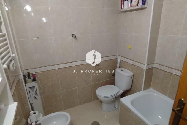 Z drugiej ręki - Mieszkanie w bloku -
Orihuela Costa - LOMAS CABO ROIG