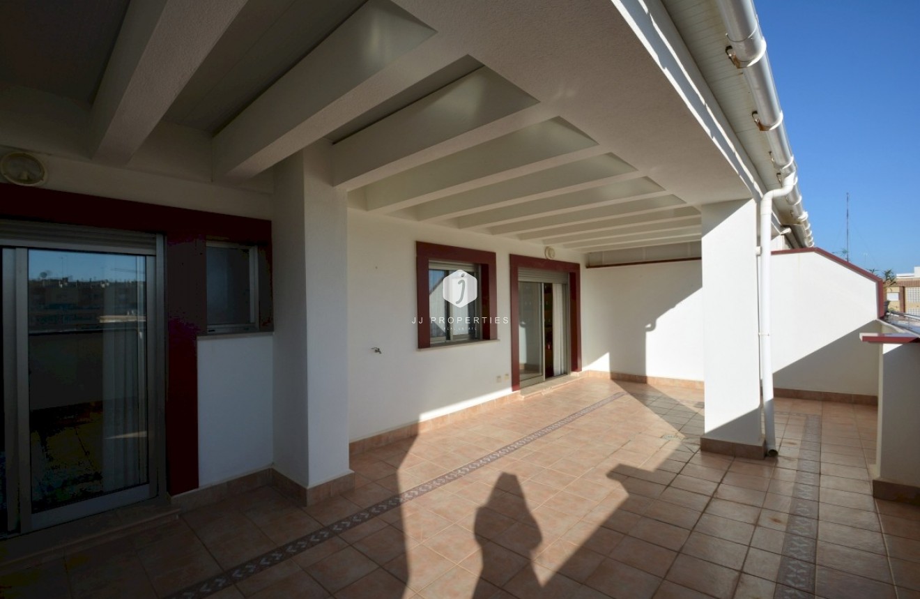 Tweedehands - Penthouse -
Guardamar del Segura - Costa Blanca