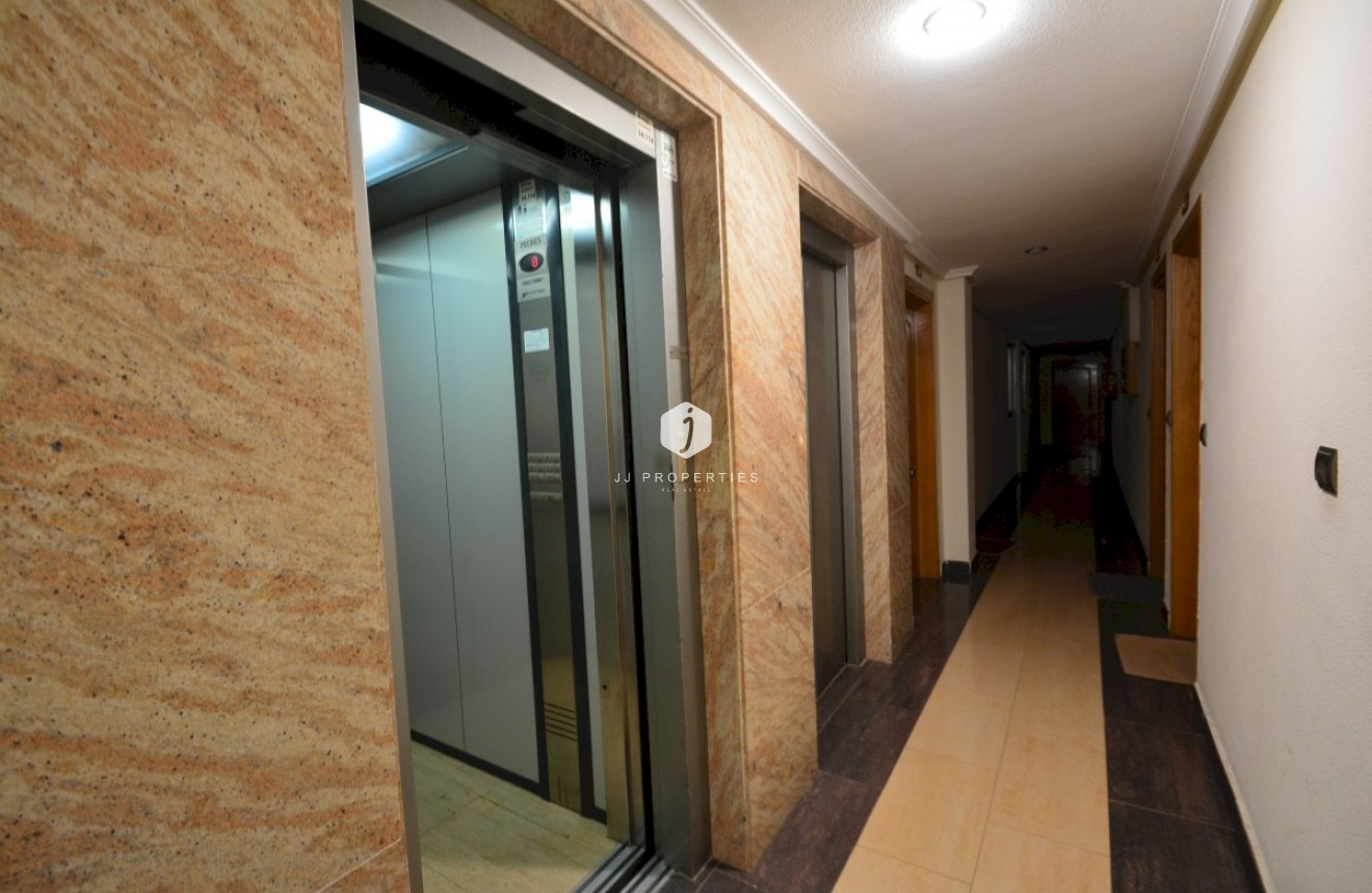 Tweedehands - Penthouse -
Guardamar del Segura - Costa Blanca