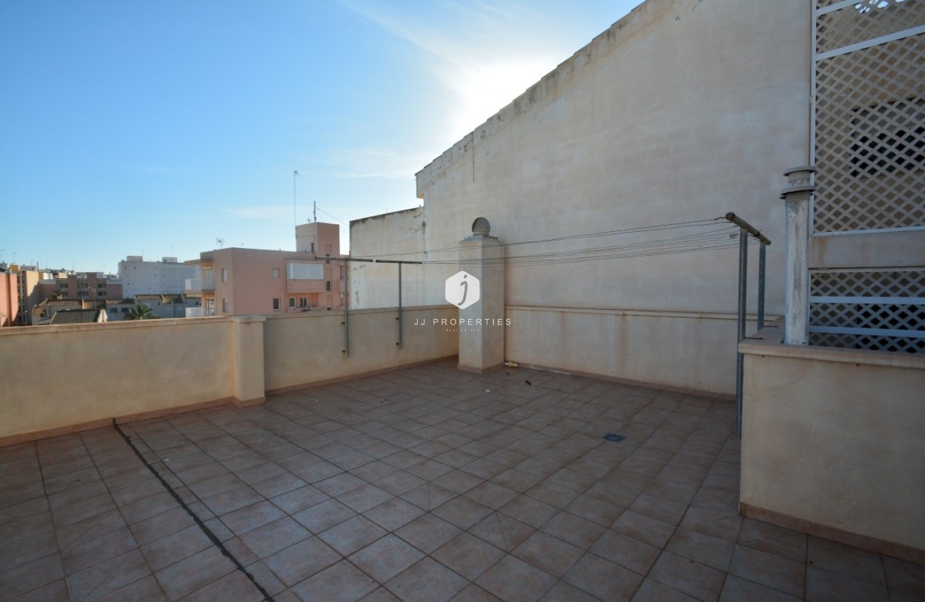 Tweedehands - Penthouse -
Guardamar del Segura - Costa Blanca