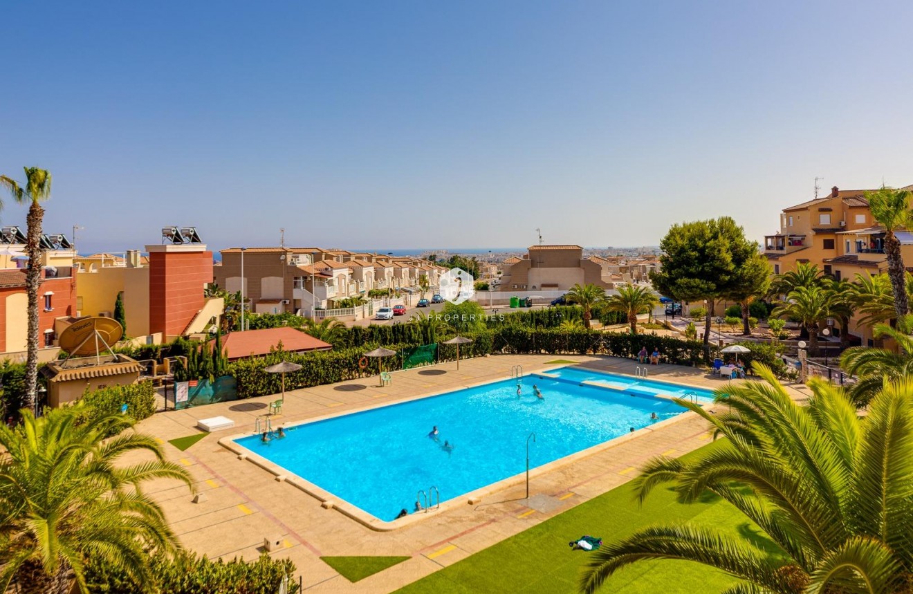 Tweedehands - Appartement / flat -
Torrevieja - Torreblanca