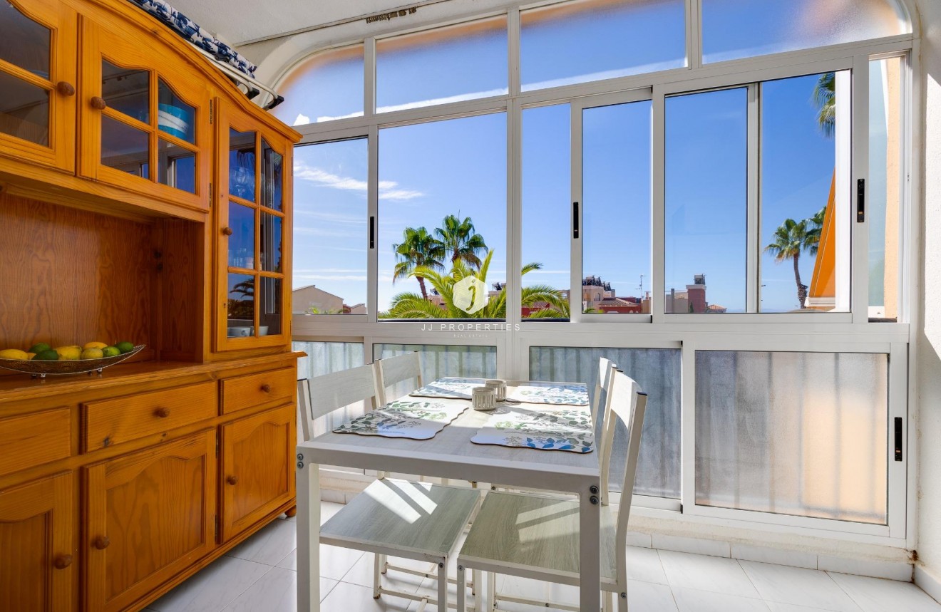 Tweedehands - Appartement / flat -
Torrevieja - Torreblanca