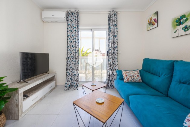 Tweedehands - Appartement / flat -
Torrevieja - Torreblanca