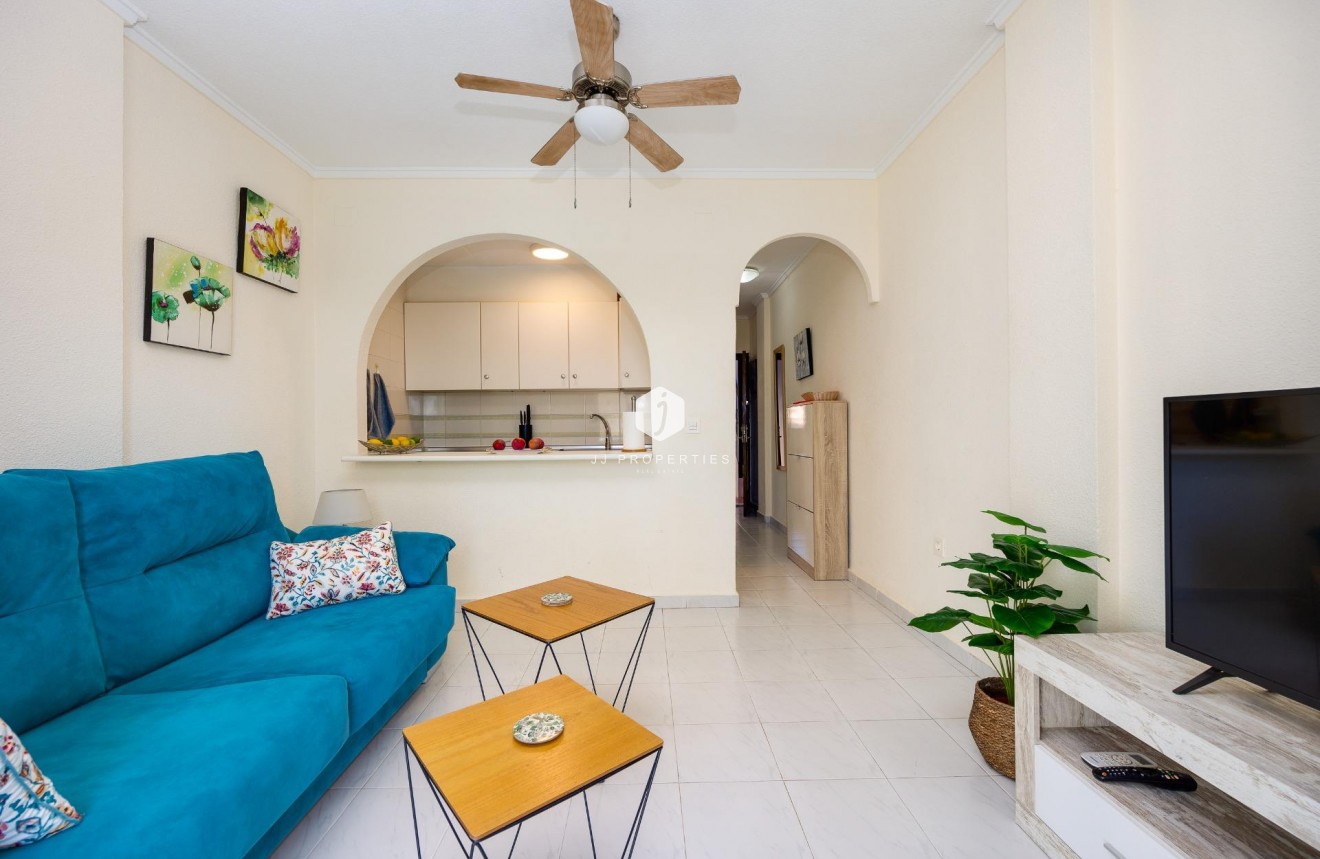 Tweedehands - Appartement / flat -
Torrevieja - Torreblanca