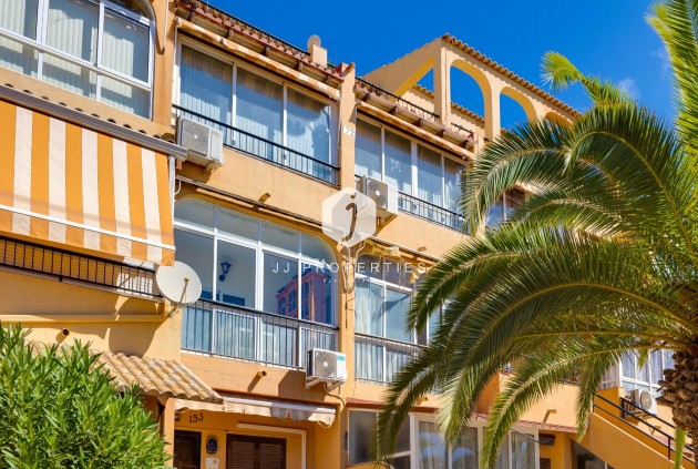 Tweedehands - Appartement / flat -
Torrevieja - Torreblanca