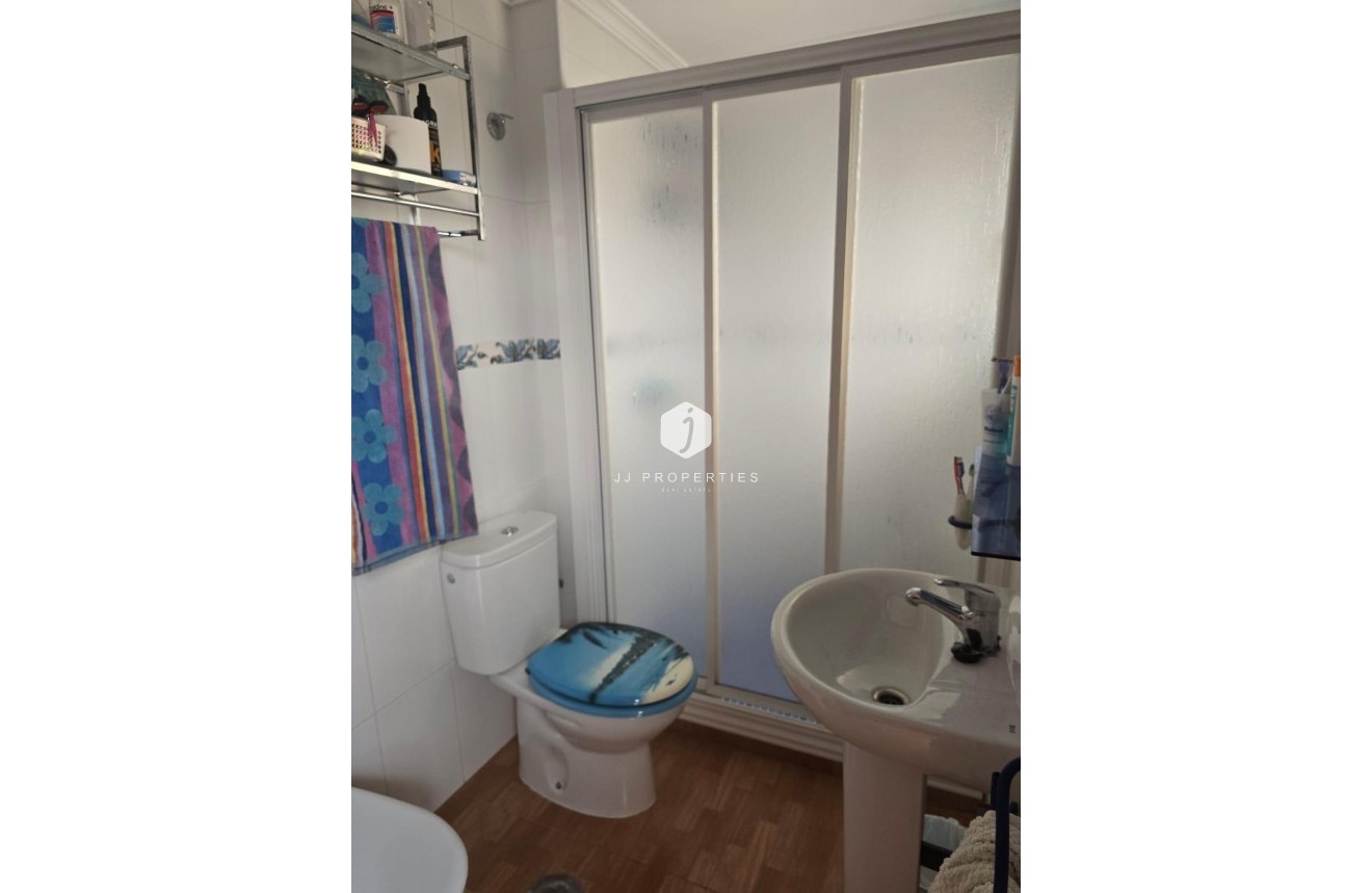 Tweedehands - Villa -
Orihuela Costa - Campoamor