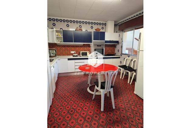 Tweedehands - Villa -
Orihuela Costa - Campoamor