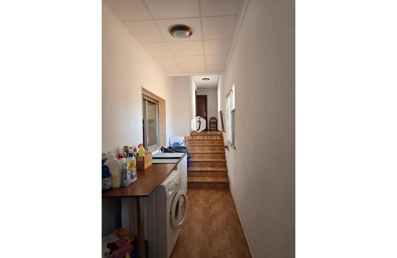 Tweedehands - Villa -
Orihuela Costa - Campoamor